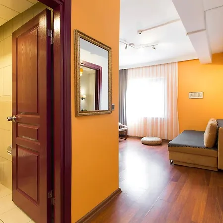 Istiklal Hotel *
