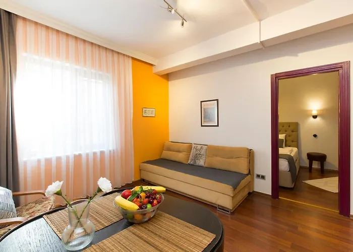 Istiklal * Isztambul